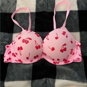PINK VS Push-up Bra 34B NWOT